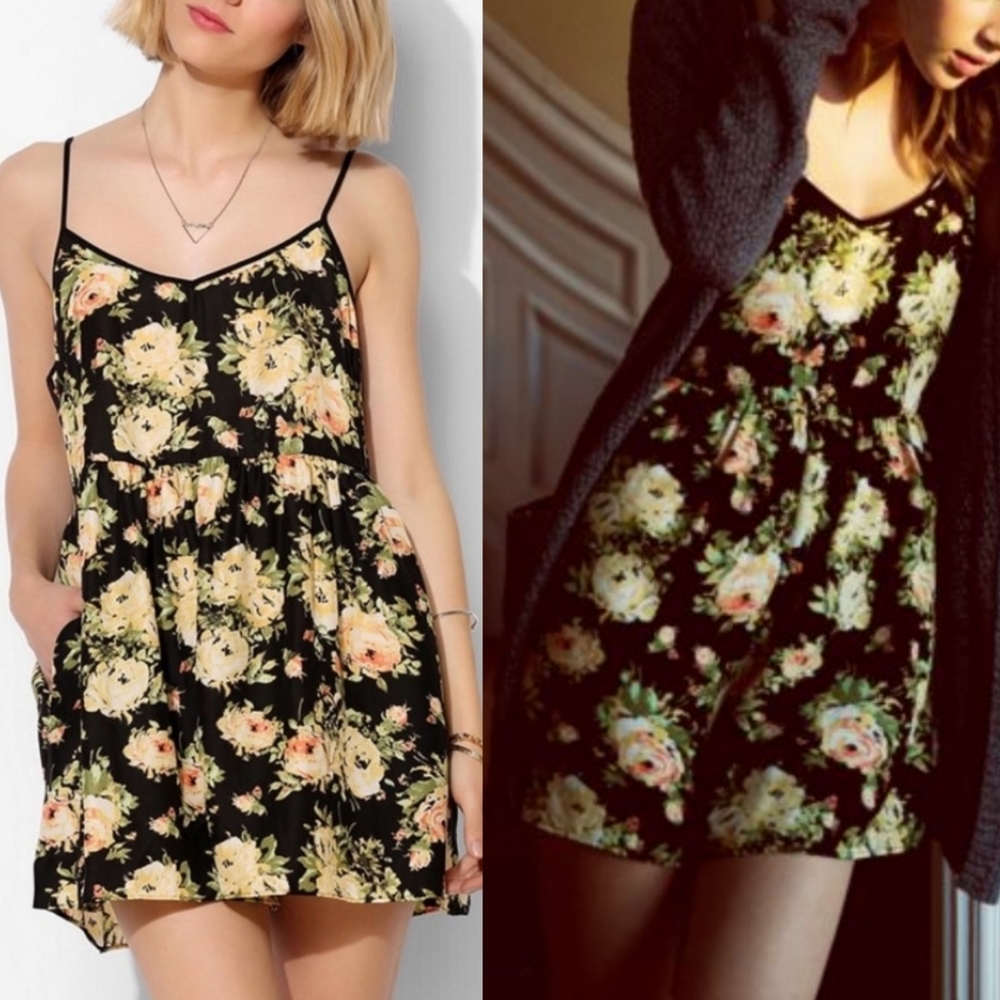 UO [Kimchi Blue] Coco Loco Babydoll Romper